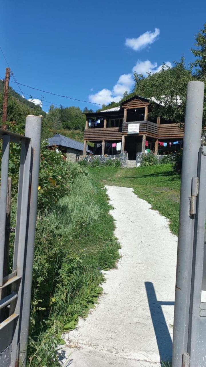Bezengi Guest House Lalkhori Экстерьер фото